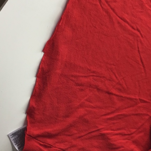 Old Navy S Everywhere Red & White Vintage Look Distressed T Shirt 100% Cotton - Picture 5 of 7